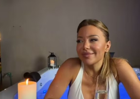 Jacuzzi, tragos y una sorpresiva declaración: así celebró Evangelina Anderson el Día de los Enamorados